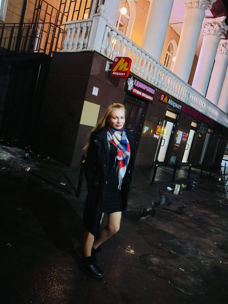  53578078  Ekaterina, 27 ,    -