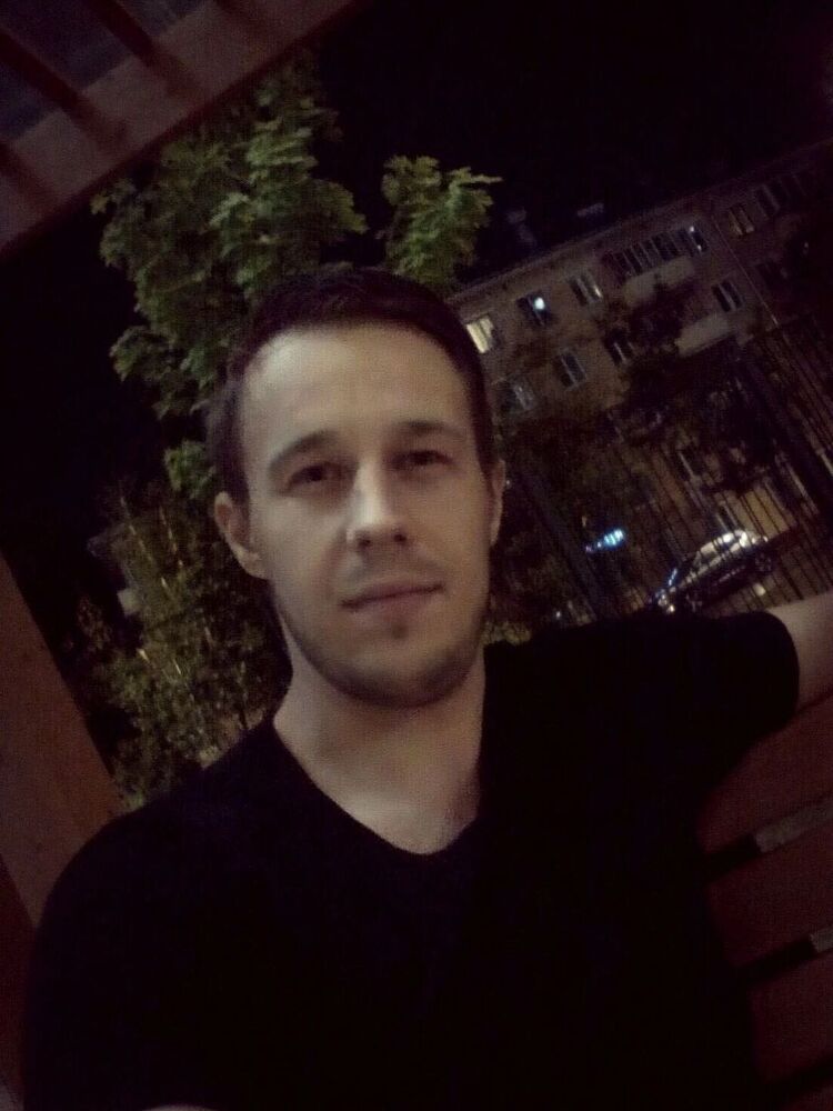  40598748  , 32 ,    