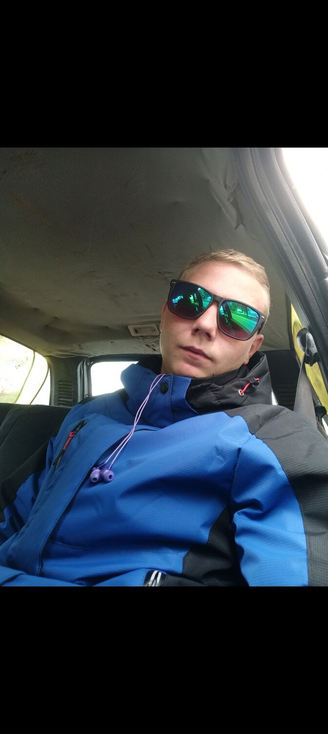  49799678  Sergo, 24 ,    