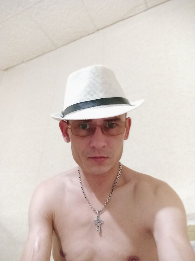  46681048  , 41 ,     