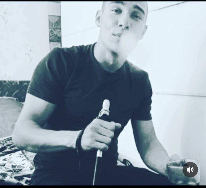  ,   Lovee, 28 ,   ,   , c , 