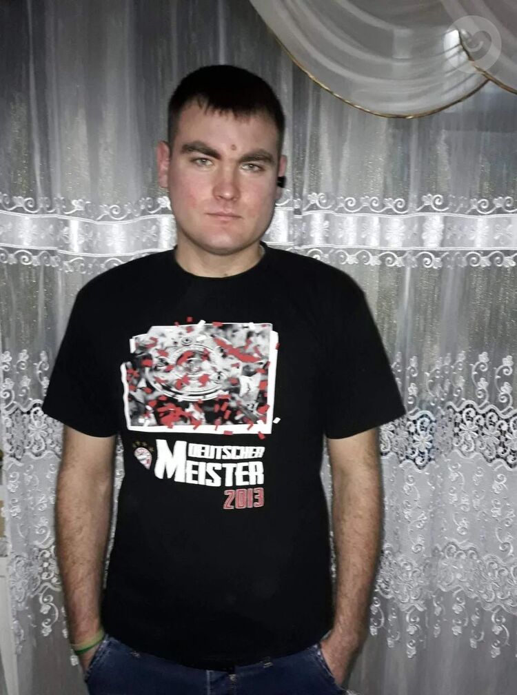  31952868  Anatoli, 35 ,    