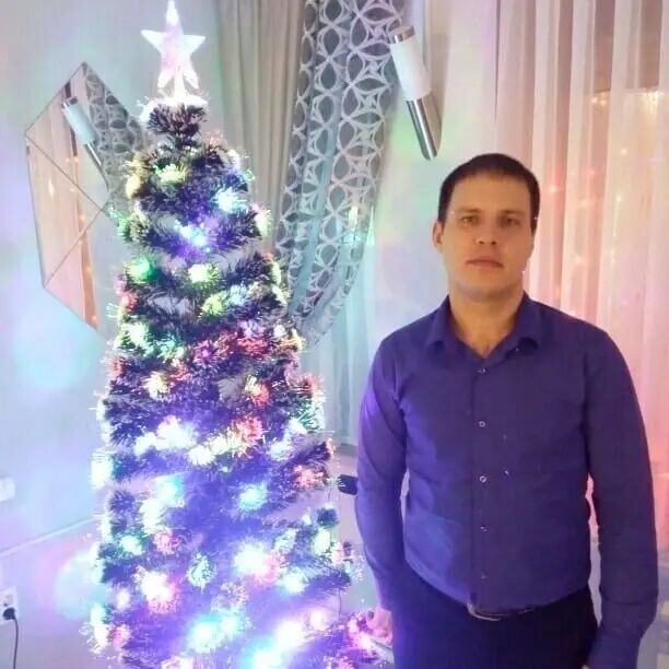 46768288  , 40 ,    