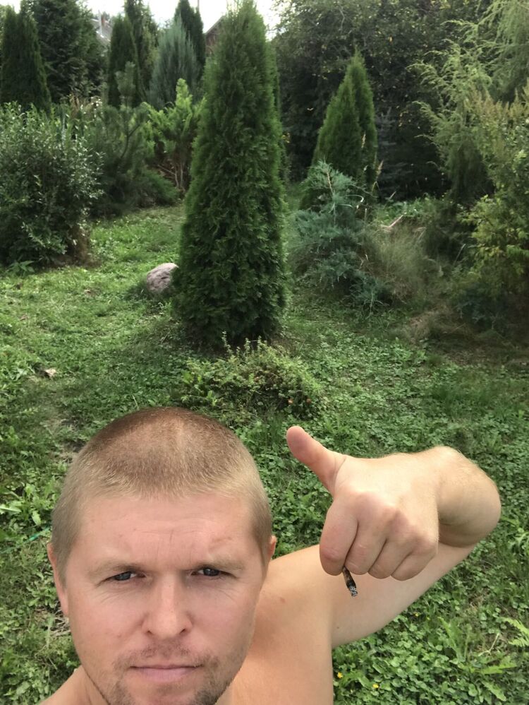  30648428  , 32 ,     