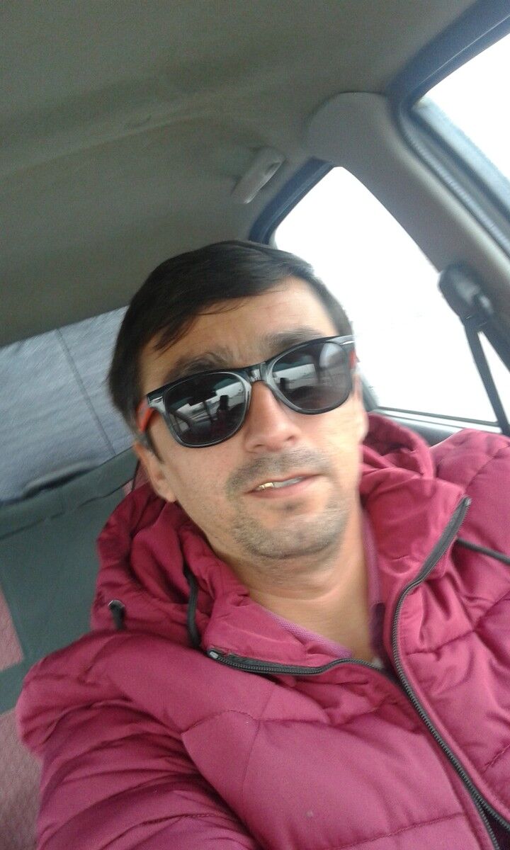  ,   Boy Baxa, 33 ,     , c 