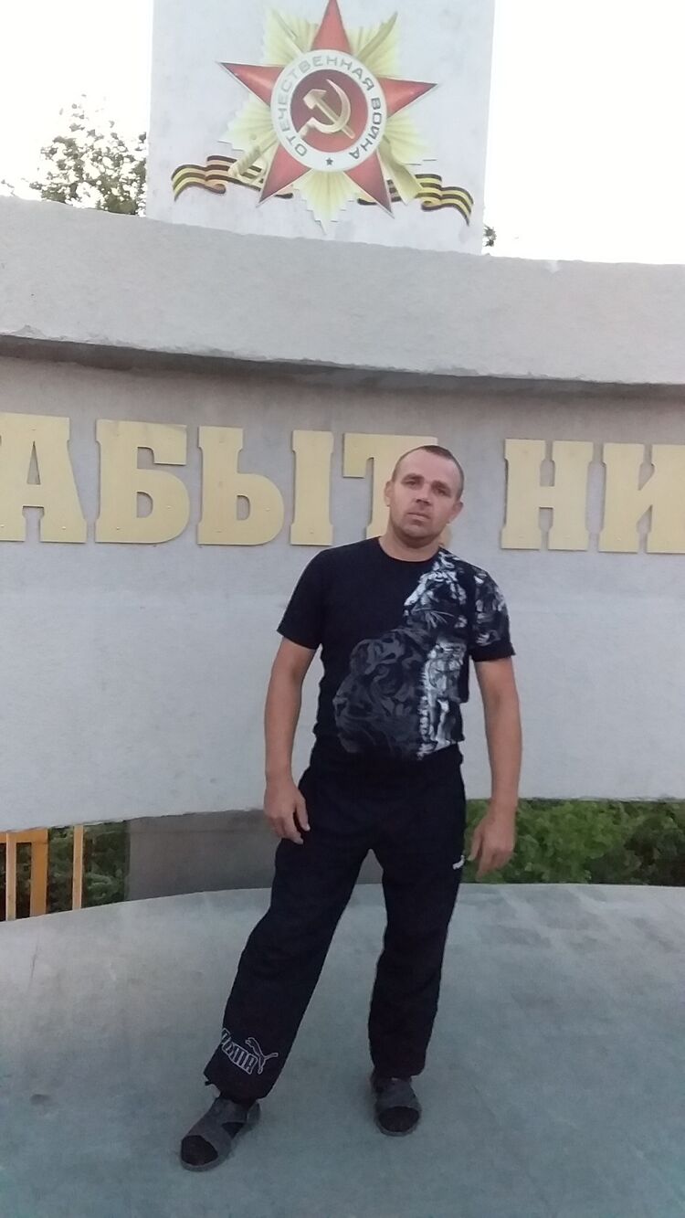  25215378  , 42 ,    