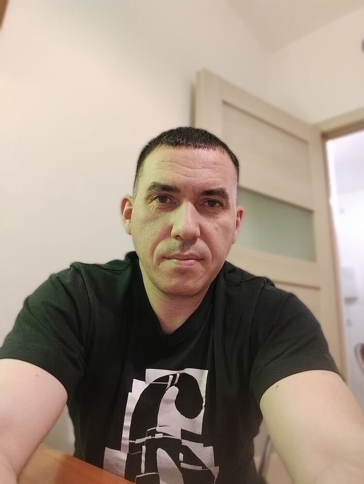  47849048  , 42 ,     