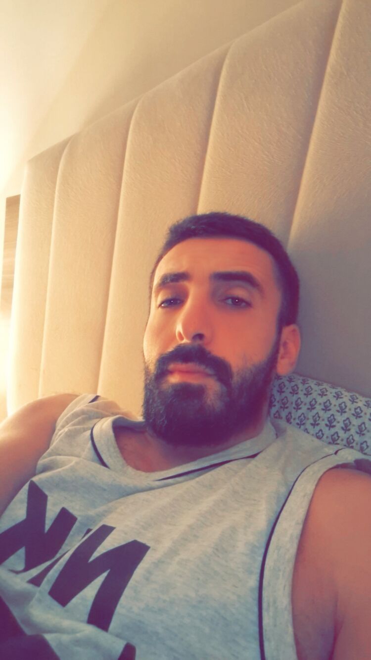 45397438  Teymur, 34 ,    