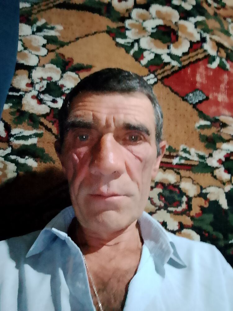  46617488  , 58 ,    