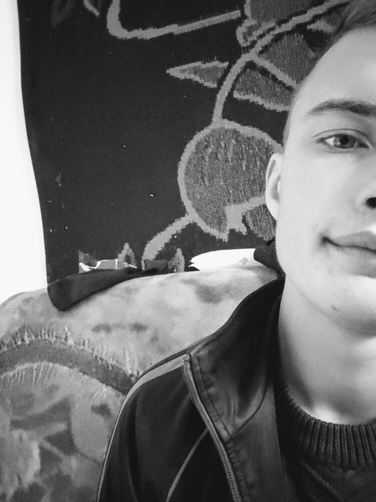  30439568  , 22 ,    --