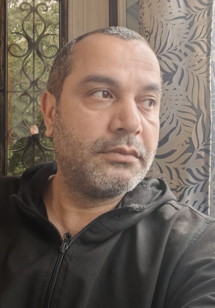  36046858   , 42 ,    