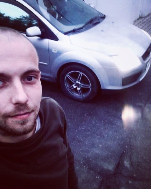  26707568  Alex, 30 ,    