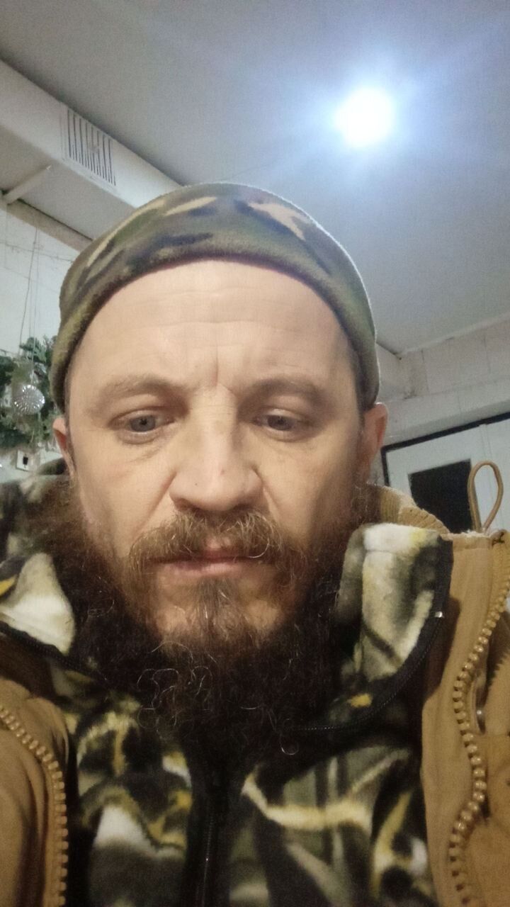  32937918  , 44 ,    