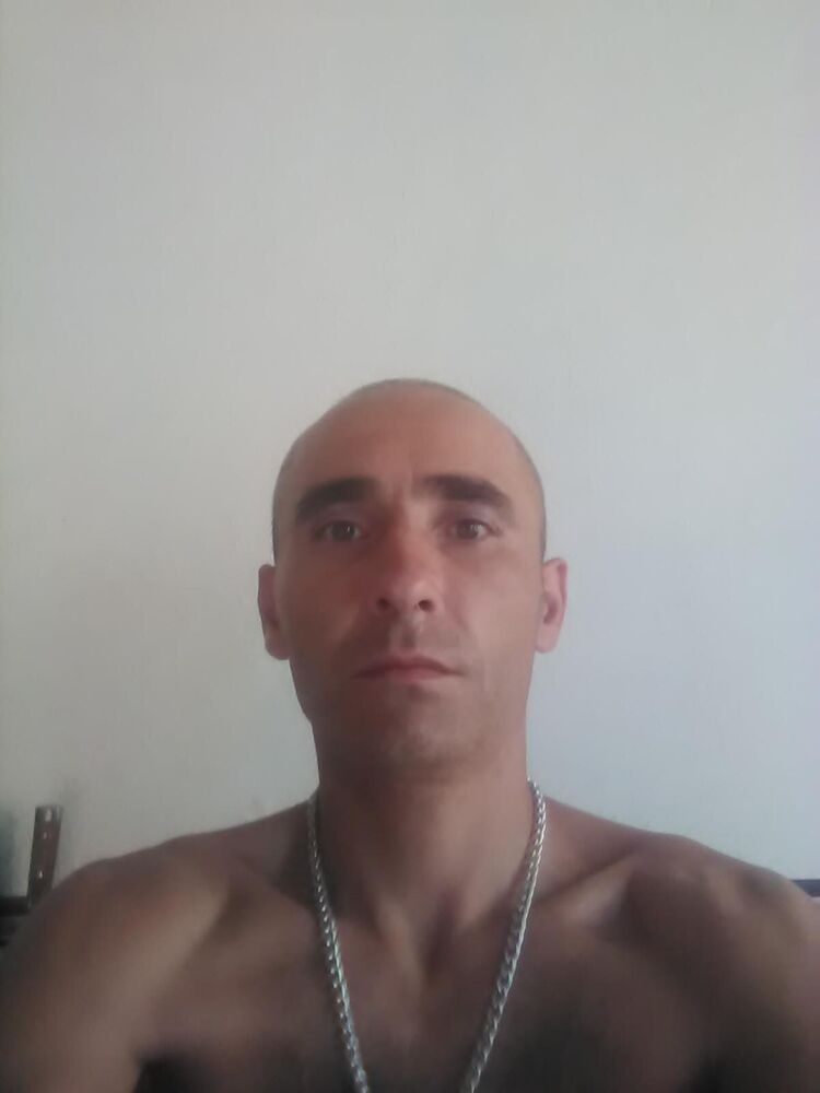  32430308  Serj, 45 ,    