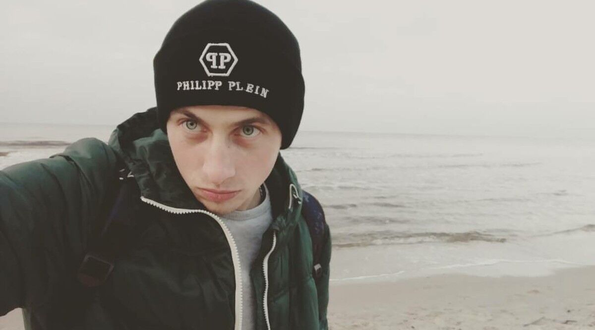  ,   Surnuk, 31 ,   ,   , c 