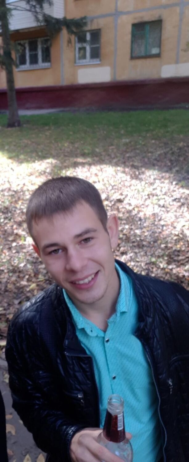  47303078  Maks, 30 ,     