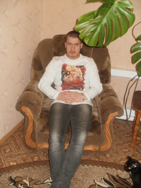  ,   Artemkaxxx, 35 ,   
