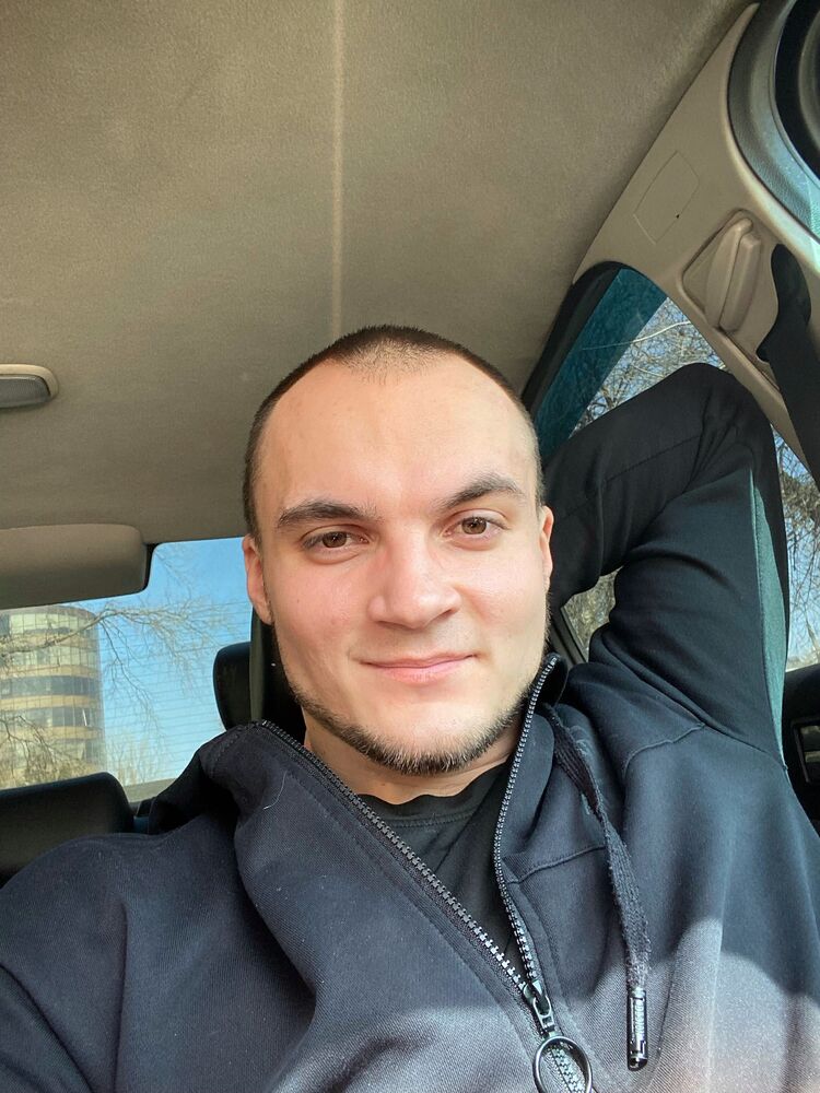  33746918  , 28 ,    