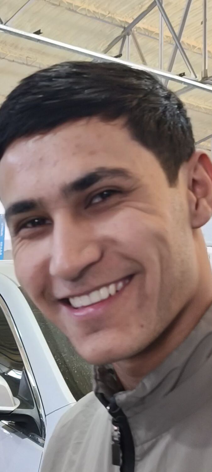  54518458  Quvonchbek, 39 ,    