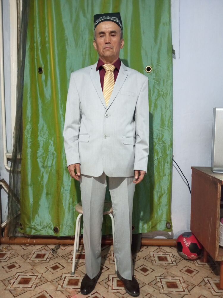  42243578  Ruziboy, 51 ,    