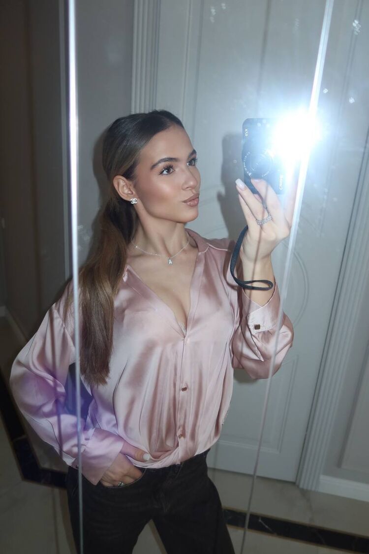  54154268  , 28 ,    Nicosia