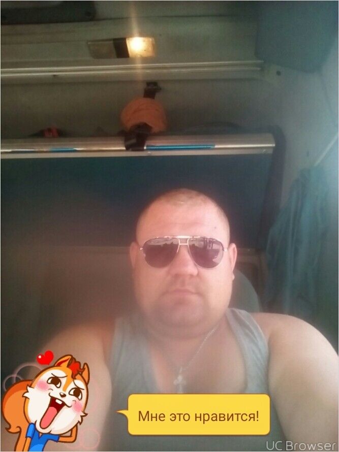  12336528  Angrei, 37 ,    