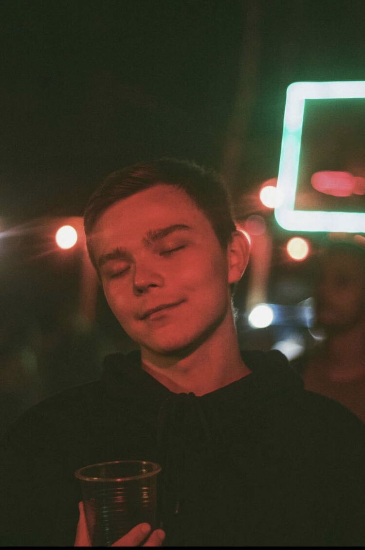 ���� 37893908 ������� ����, 27 ���, ���� ���������� � ������������