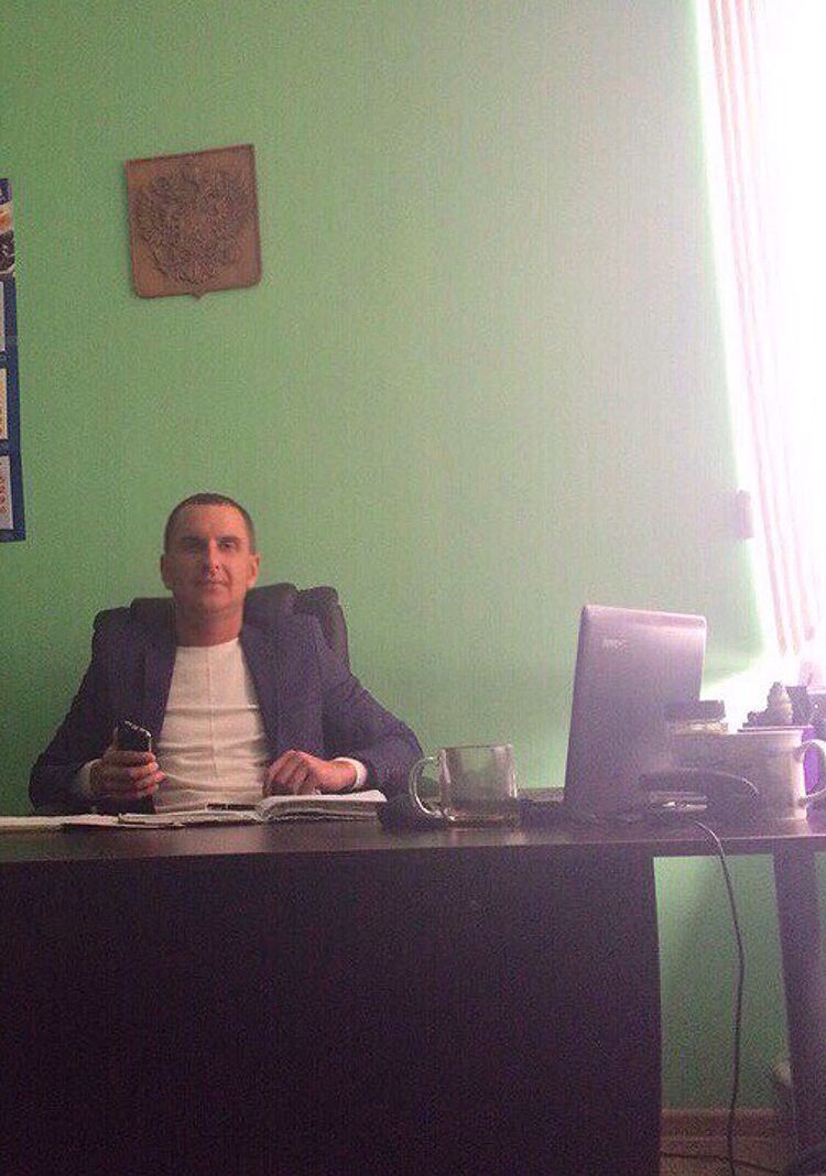  -,   Valentin, 36 ,   ,   , c 