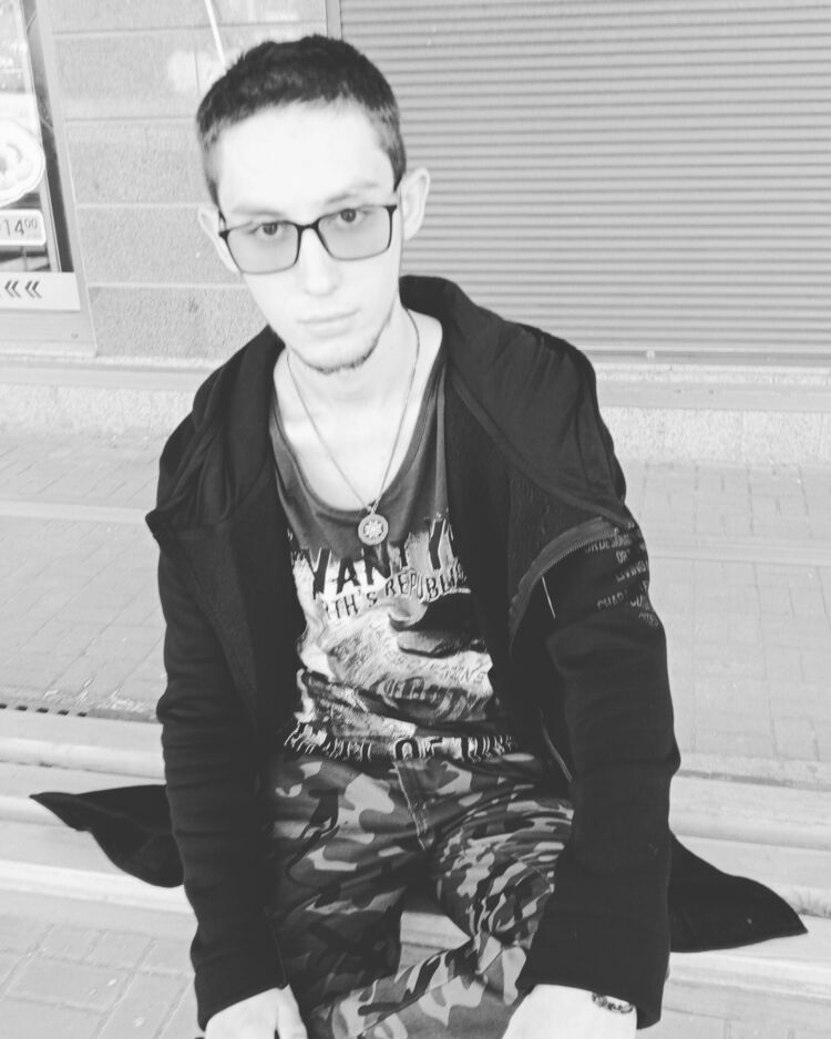  ,   Nikita, 24 ,   ,   , c , 