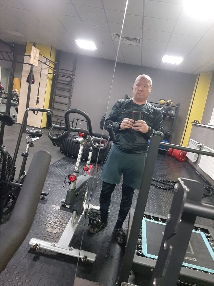  49703758  , 41 ,    -