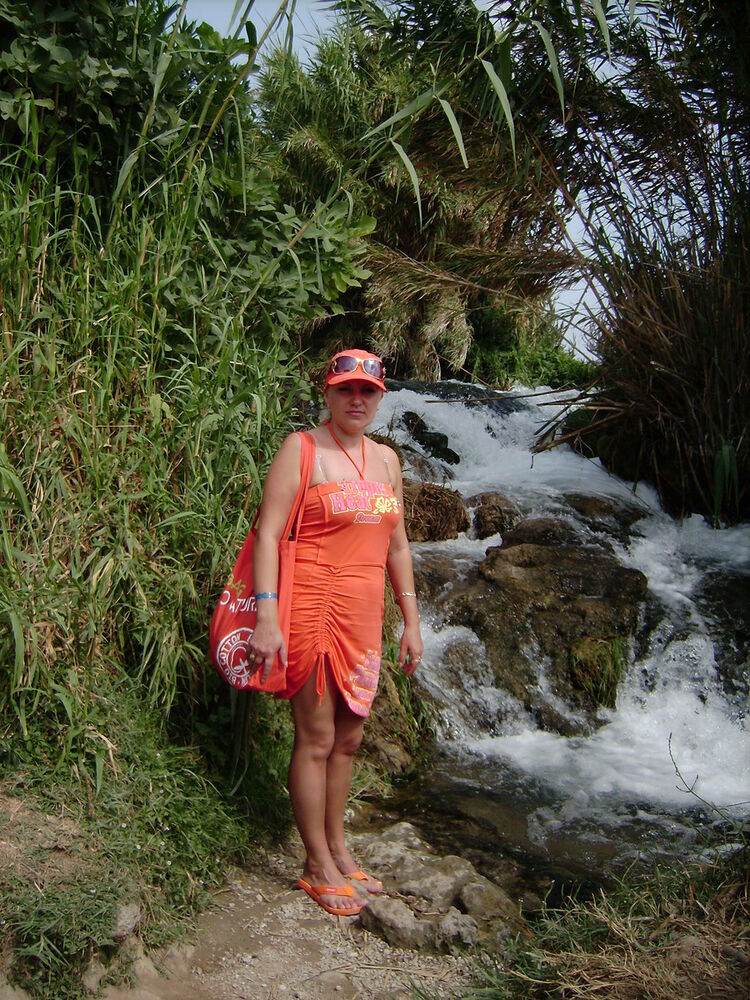  4621788  Iryna, 49 ,    