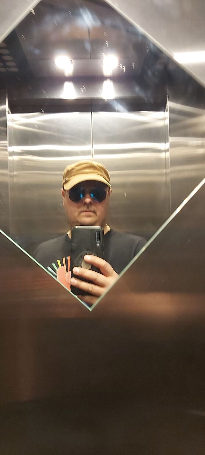  48222518  , 37 ,    