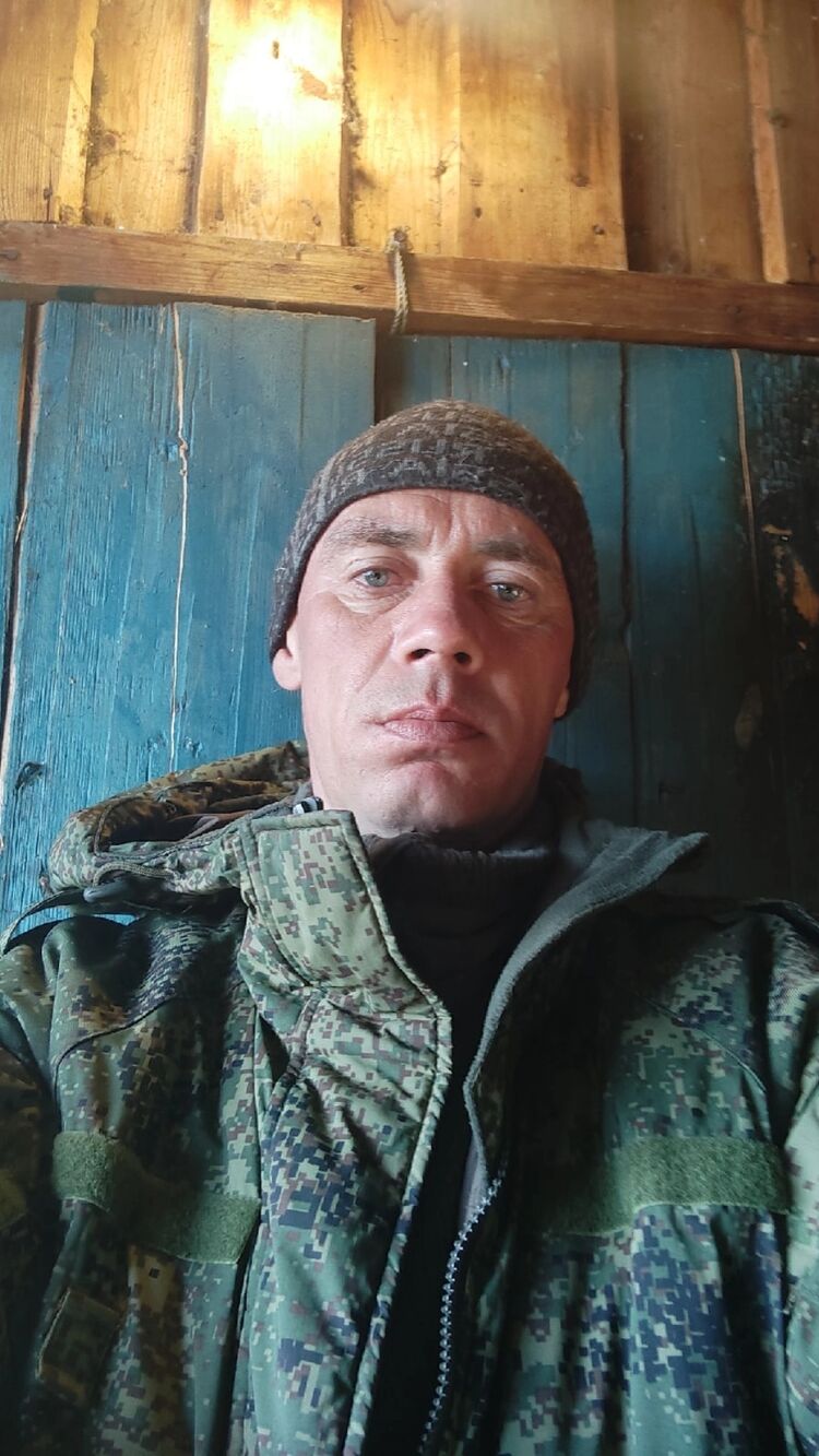  33175848  , 44 ,    