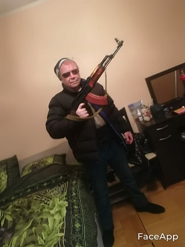  22778978  , 46 ,    