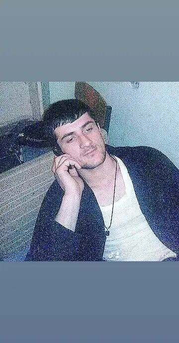  ,   Malxaz, 37 ,   ,   