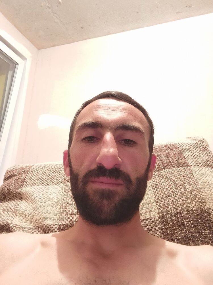  34607678  , 36 ,    