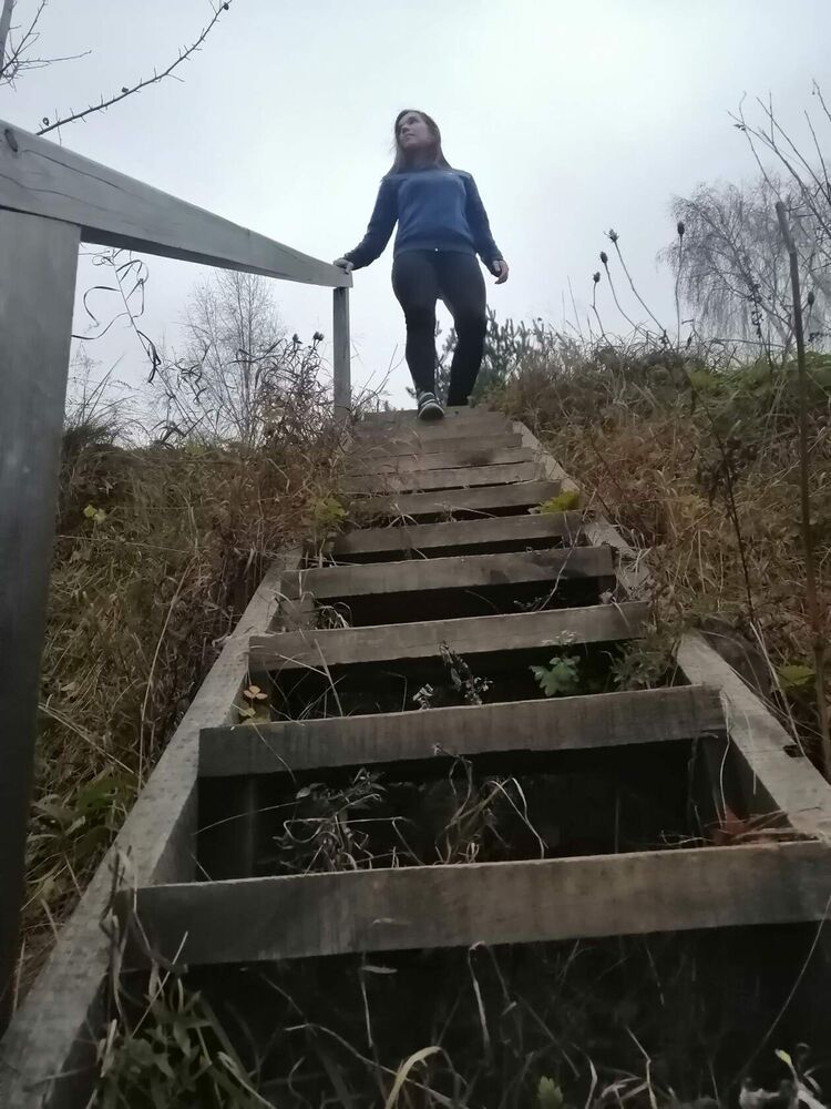  43710088  , 30 ,    