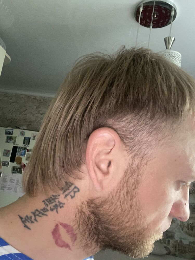  46272808  , 37 ,    