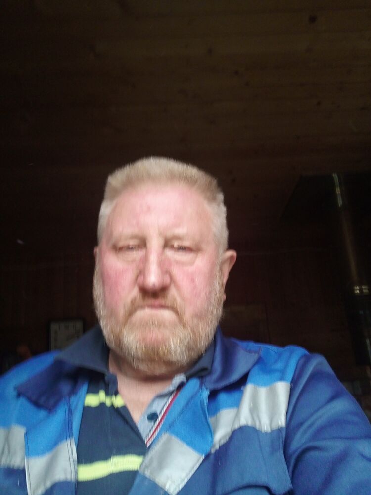  38268058  , 65 ,    