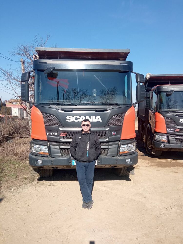  37020398  Lizun, 40 ,    