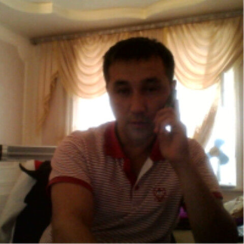  4648188  Umar, 42 ,    