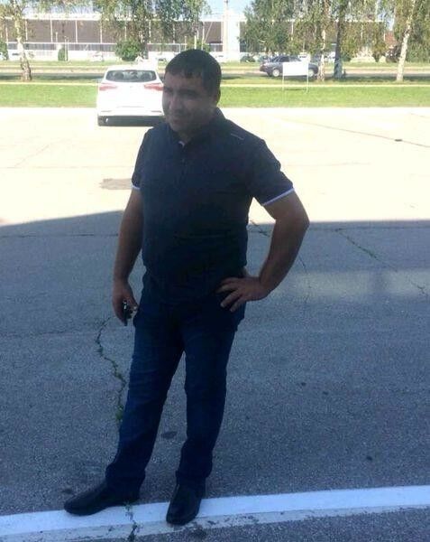  15798308  Arman, 42 ,    