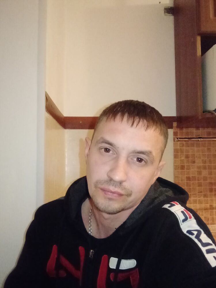  30593538  , 33 ,    