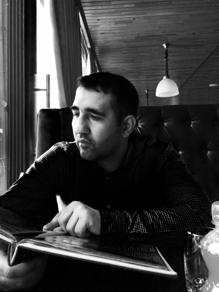  11757388  Ramin, 39 ,    -