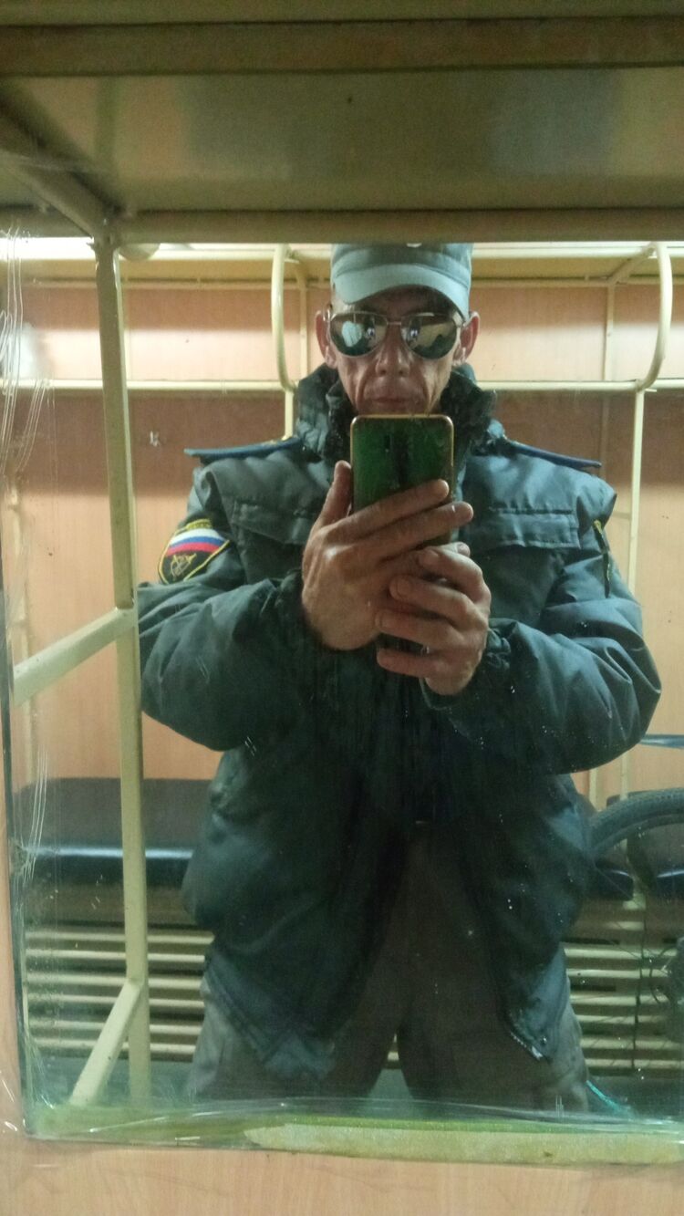  37107108  , 54 ,    