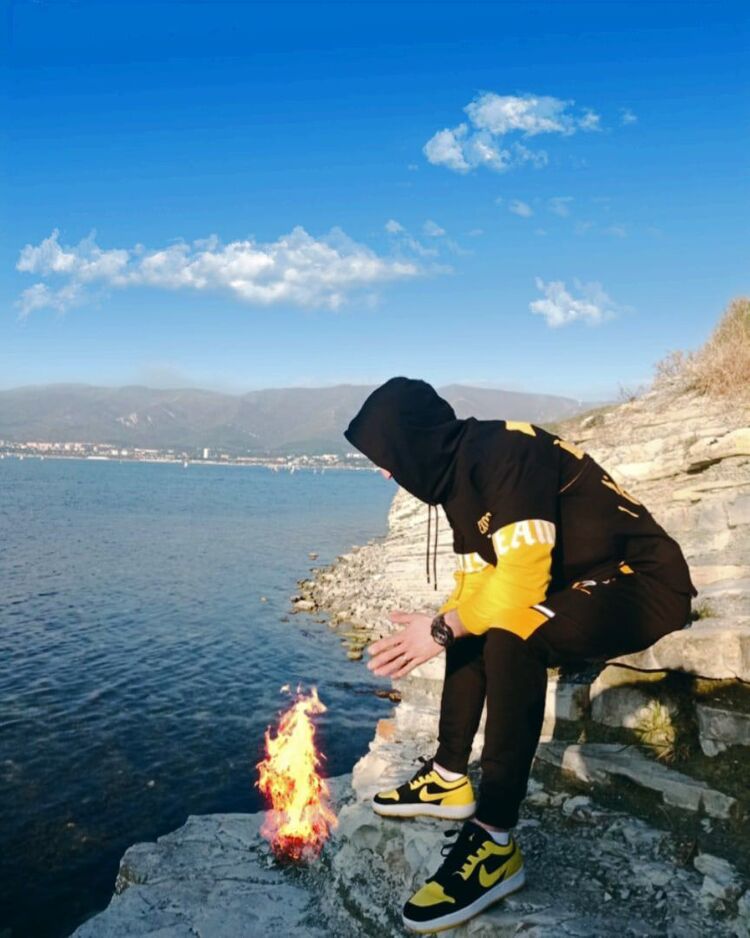 ,   Komiljon, 25 ,   ,   