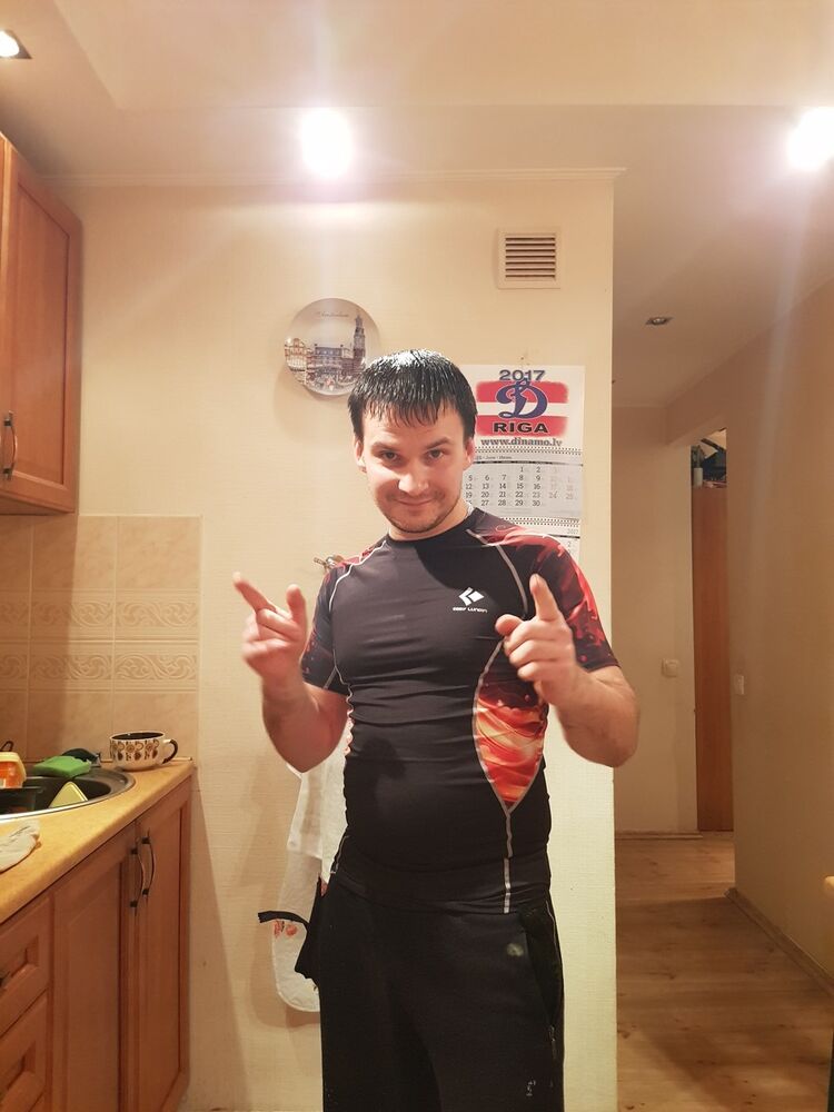  ,   Oleg, 42 ,   ,   , c 