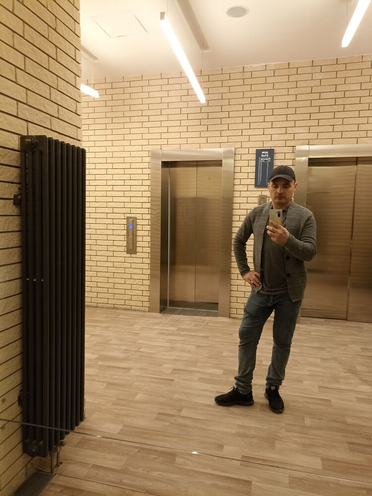  36803918  , 37 ,    