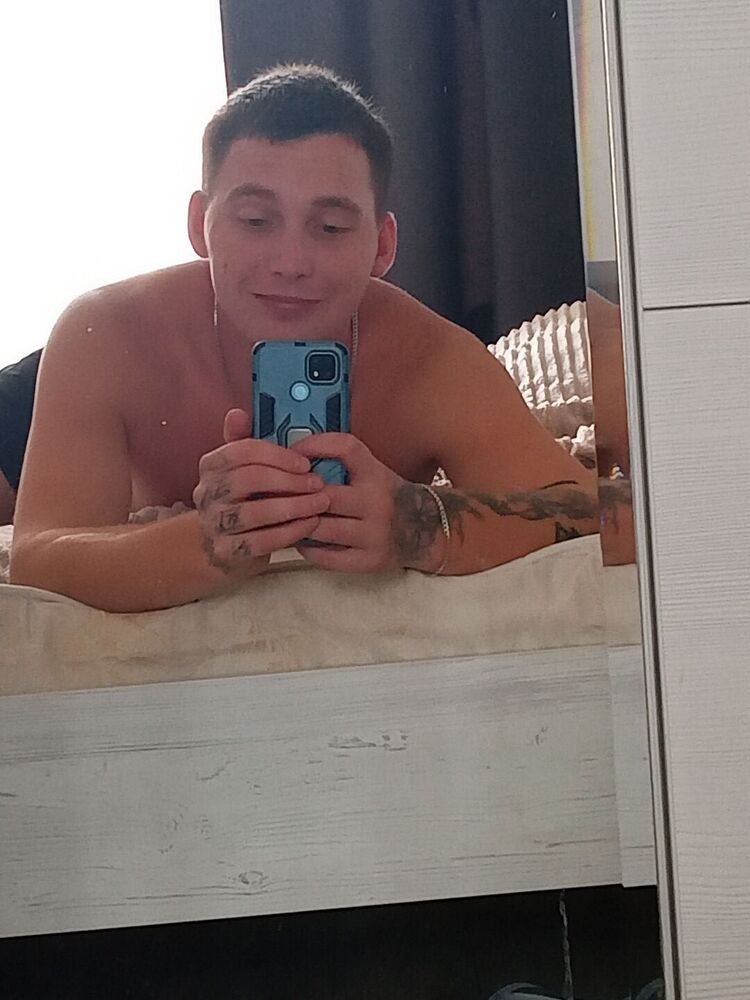  44725988  , 28 ,    