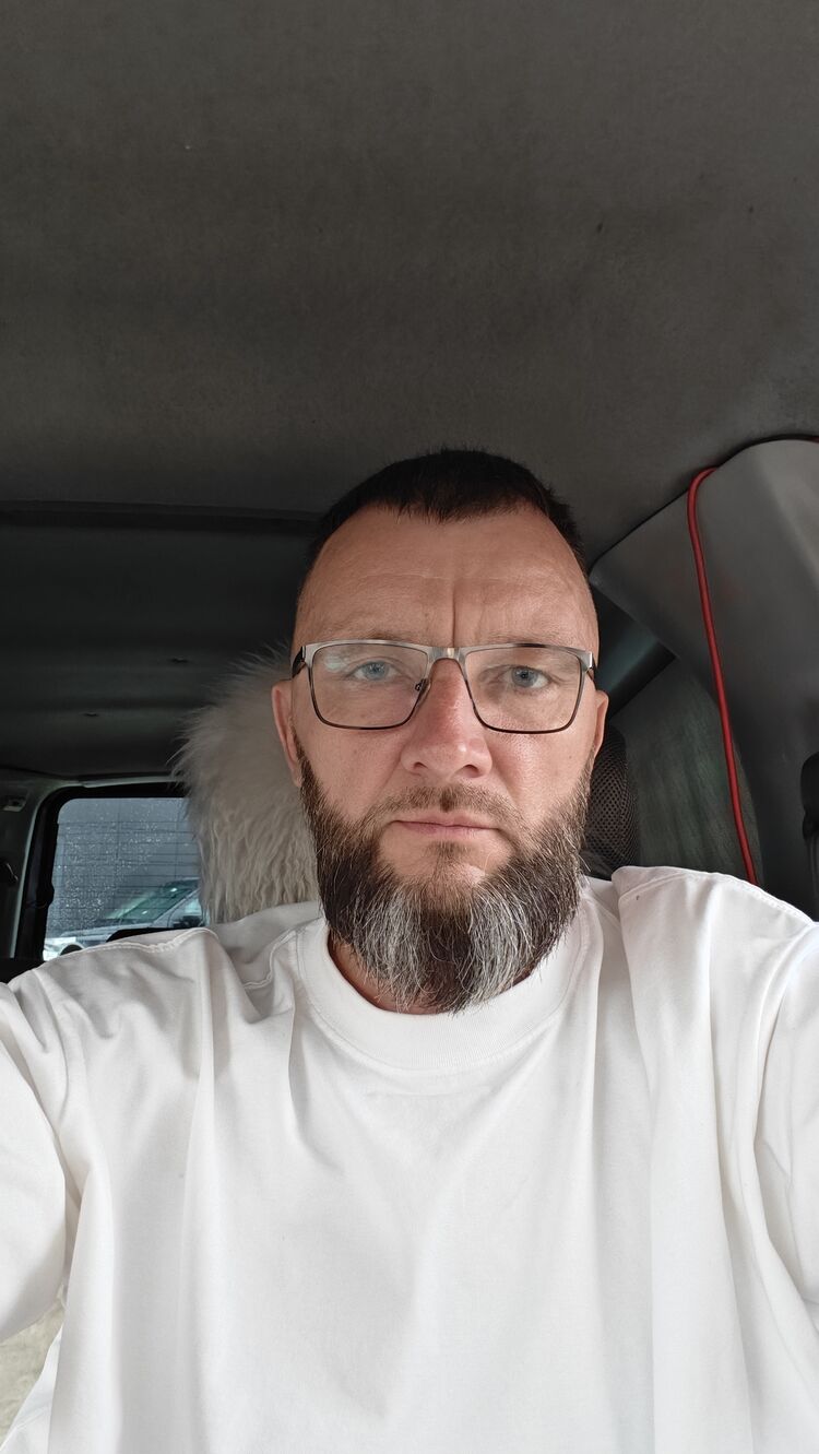  53541858  , 49 ,    -